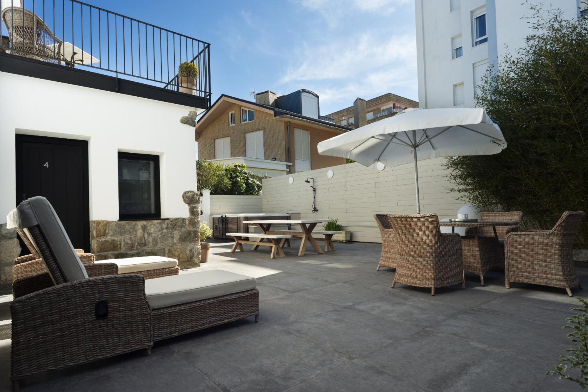 La Playa Suites Suances Extérieur photo